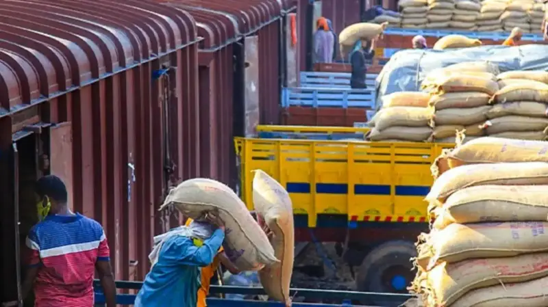 Parcel van loaded on mumbain Railways platform